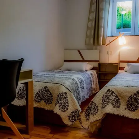 Gasthof Comfort And Affordable Slavica Pula
